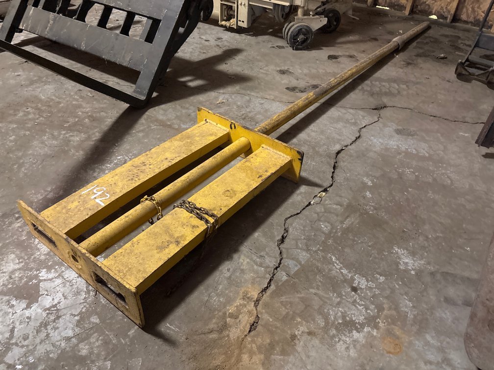 Forklift Carpet Boom Pole Attachment