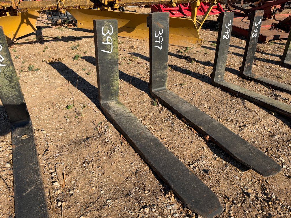 (2) FORKLIFT FORKS