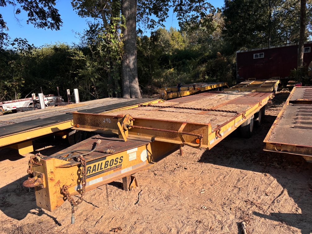 2006 TrailBoss Tilt Deck Equipment Trailer