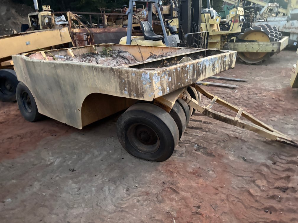 Pull Type Wobble Wheel Roller