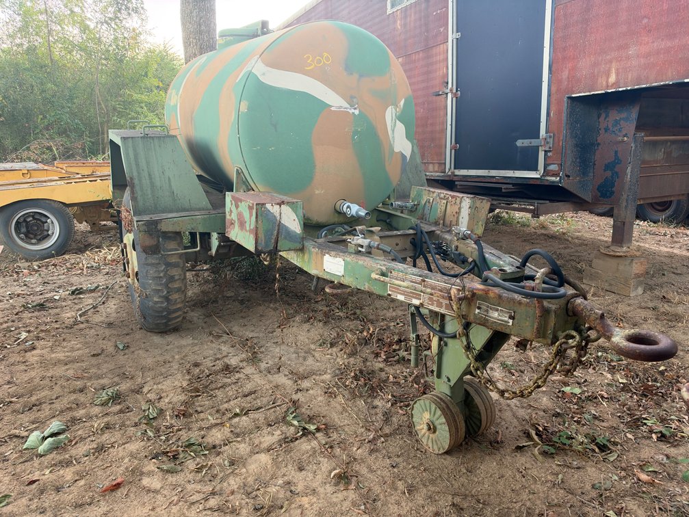 Lot 300