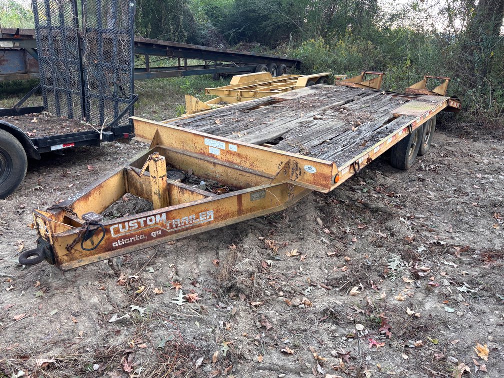 1996 Custom Trailers Equipment Trailer
