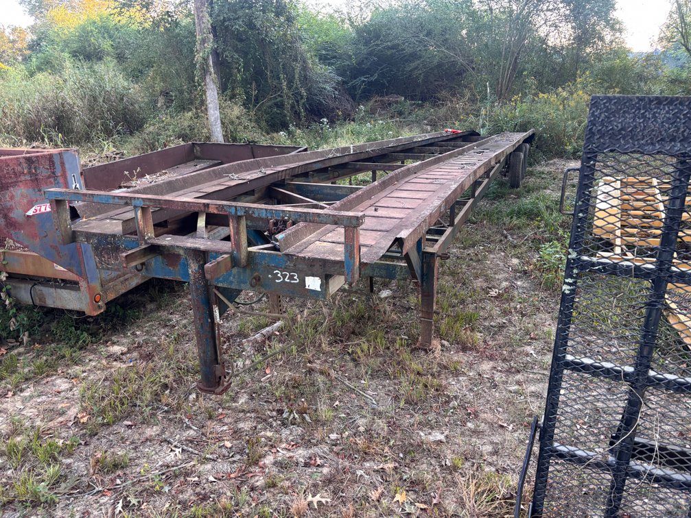 Remolques EL RANCHERO R-40 Tri-Axle Equipment Trailer