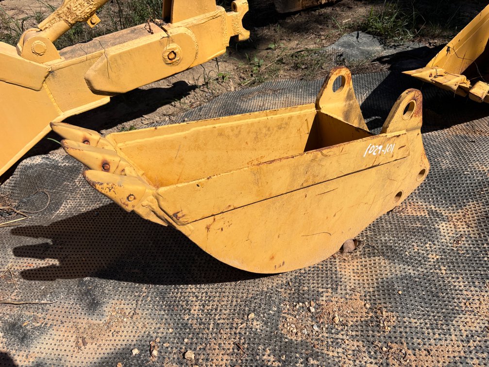 12in Excavator Trenching Bucket with Teeth