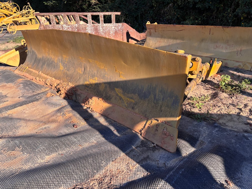 Dozer Angle Blade w/Twin Tilt Cylinders and C-Frame