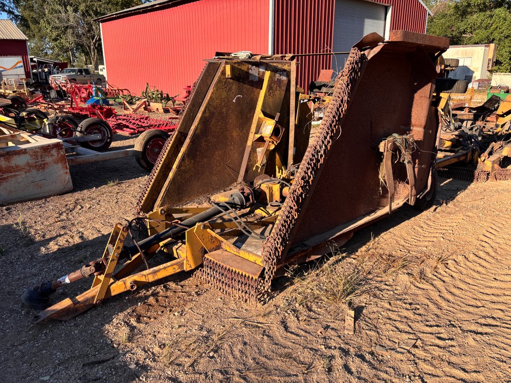Woods Folding Batwing Rotary Cutter