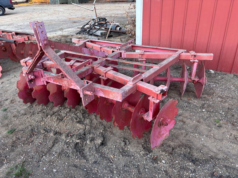 8 FT 3-Point Hitch Notched Disc Harrow