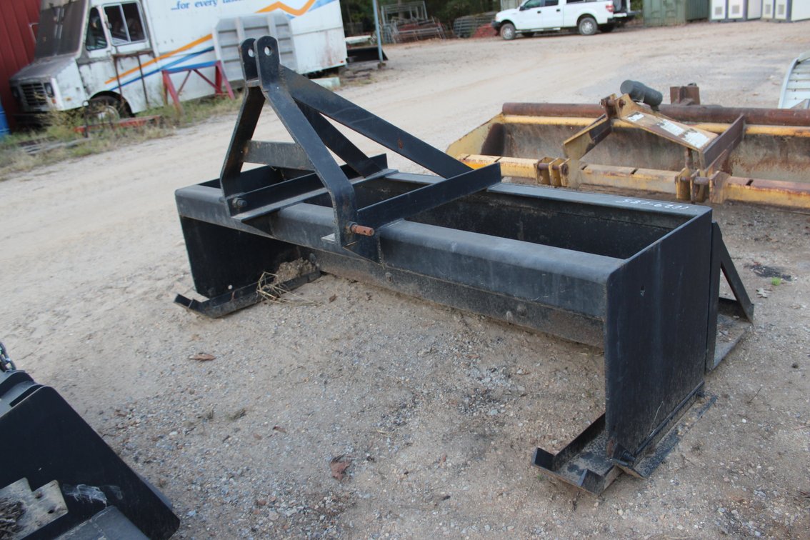 7 ft Steel 3-Point Hitch Land Plane Driveway Grader