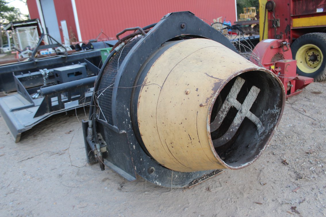 Hydraulic Skid Steer Concrete Mixer Attachment