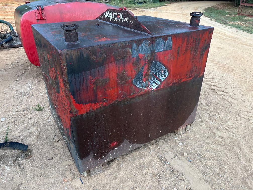 Steel Fuel Storage Tank with Skid Base