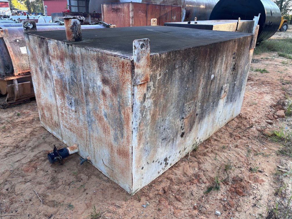 Steel Storage Tank with Lifting Lugs