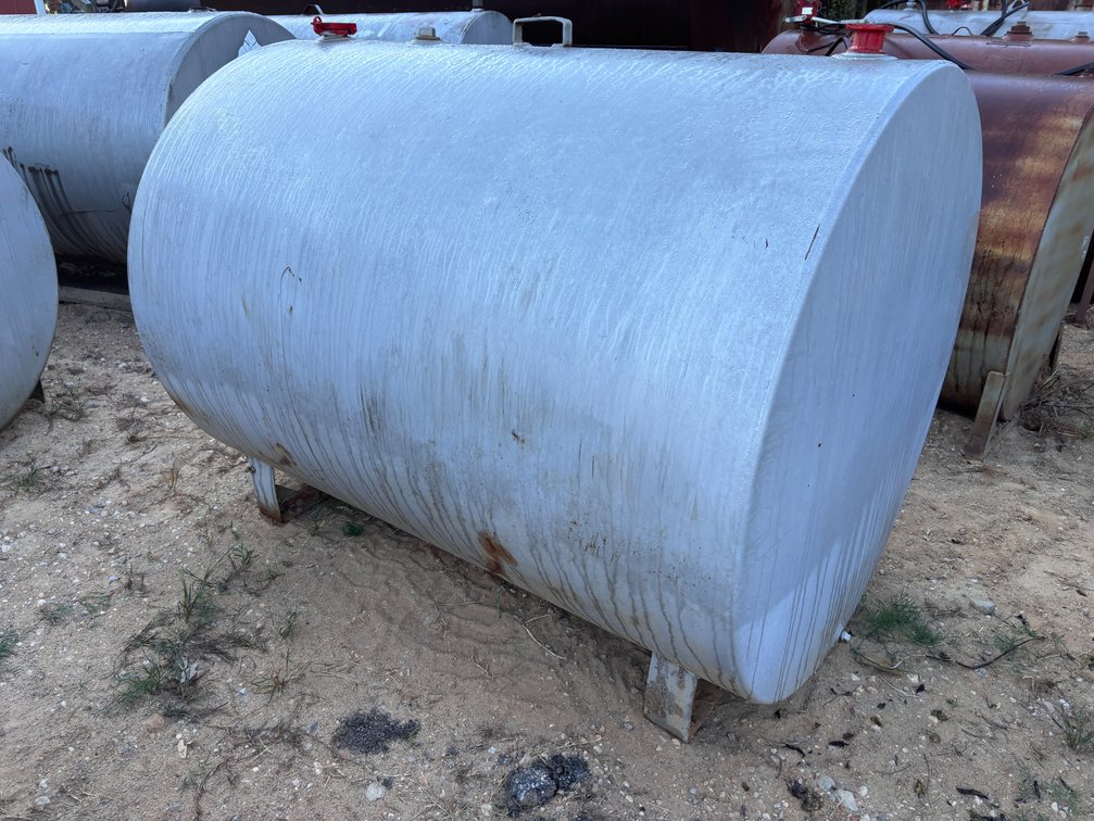 Horizontal Steel Storage Tank on Support Legs