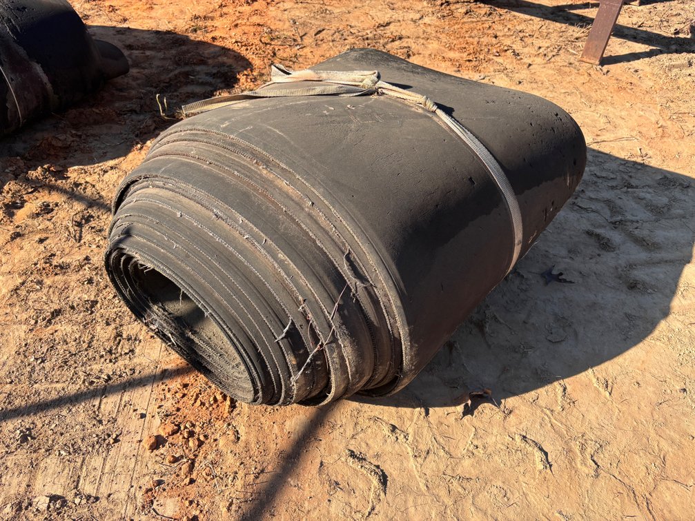 Roll of Heavy-Duty Rubber Conveyor Belting