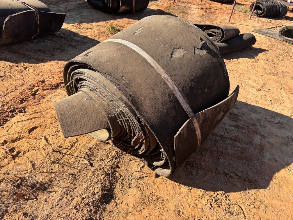 Roll of Heavy-Duty Rubber Conveyor Belting