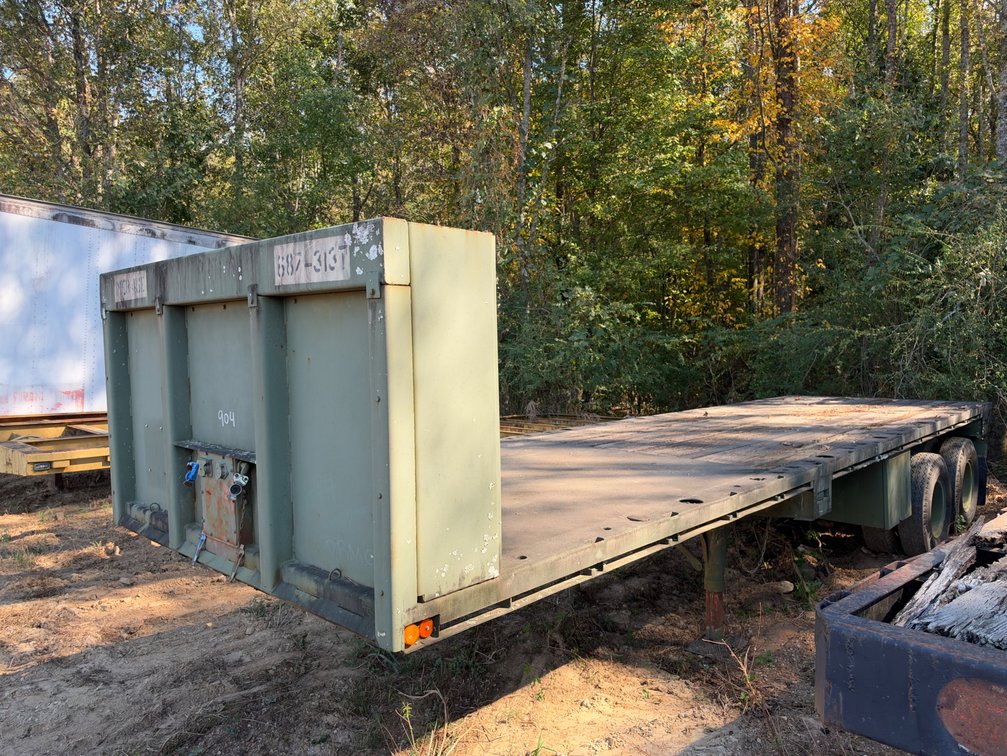 Tandem Axle Flatbed Trailer
