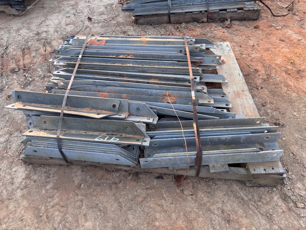Galvanized Steel Brackets/Angle