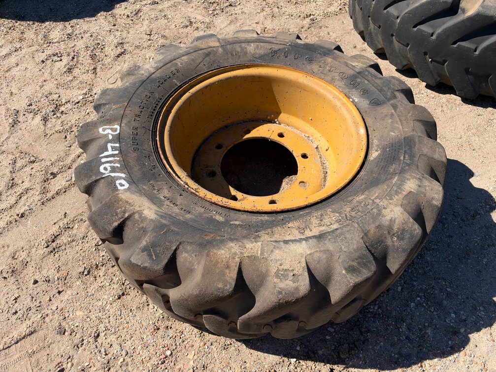 FIRESTONE EQUIPMENT TIRE