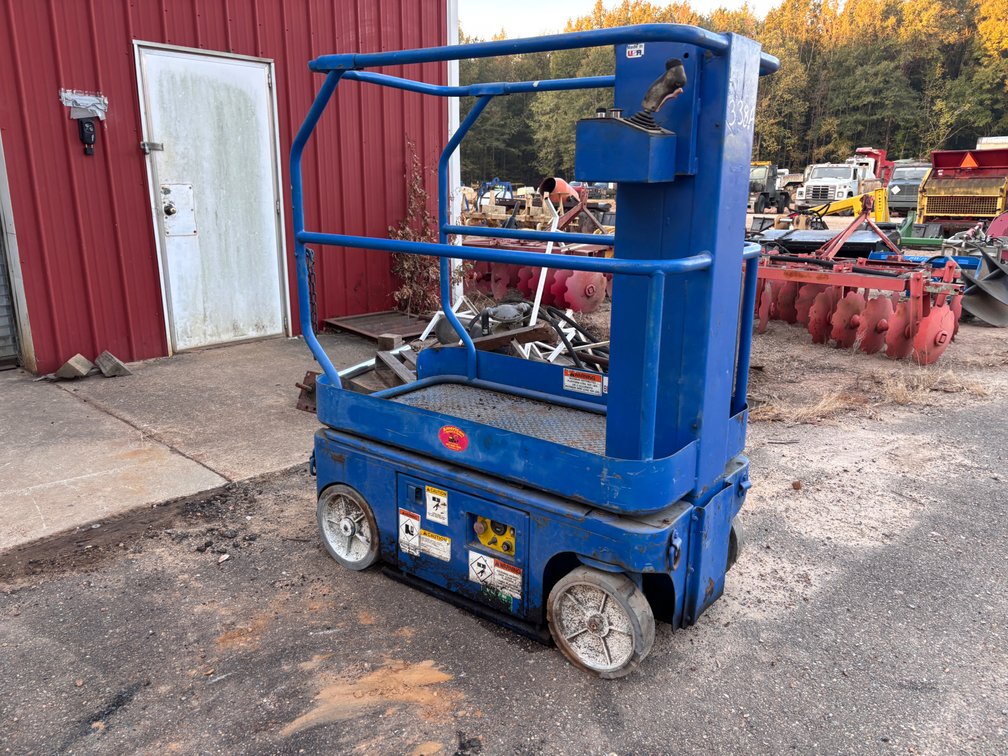 Electric Scissor Lift