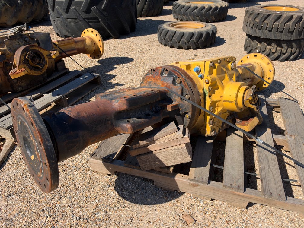 REAR END AXLE TO FIT CAT EQUIPMENT