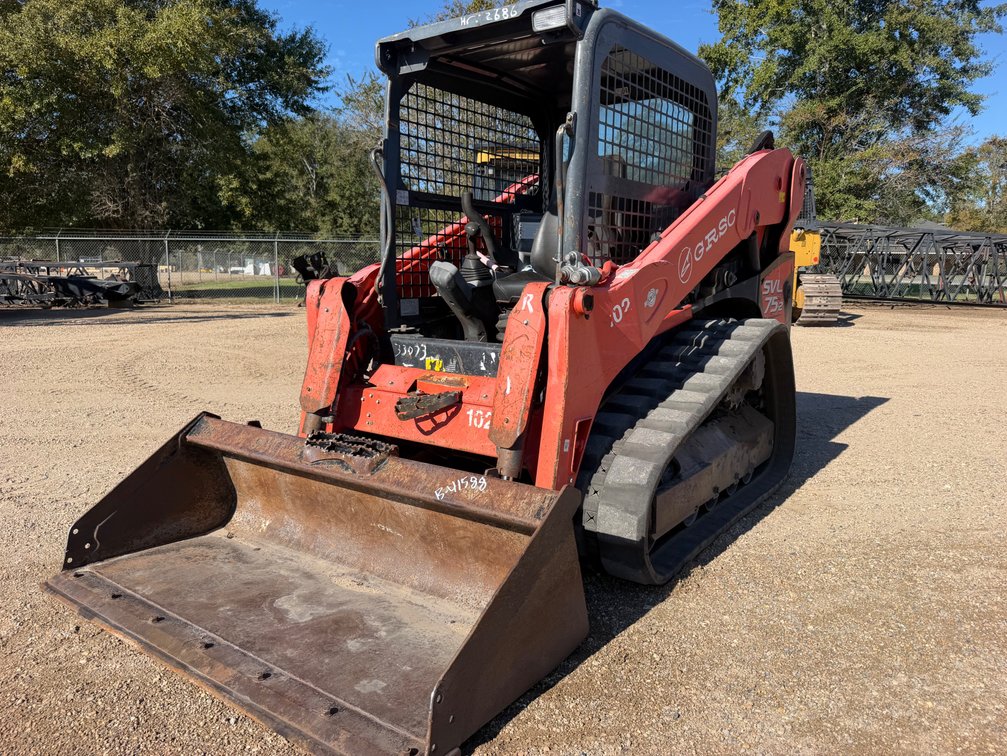 KUBOTA SVL75-2 SKIDSTEER