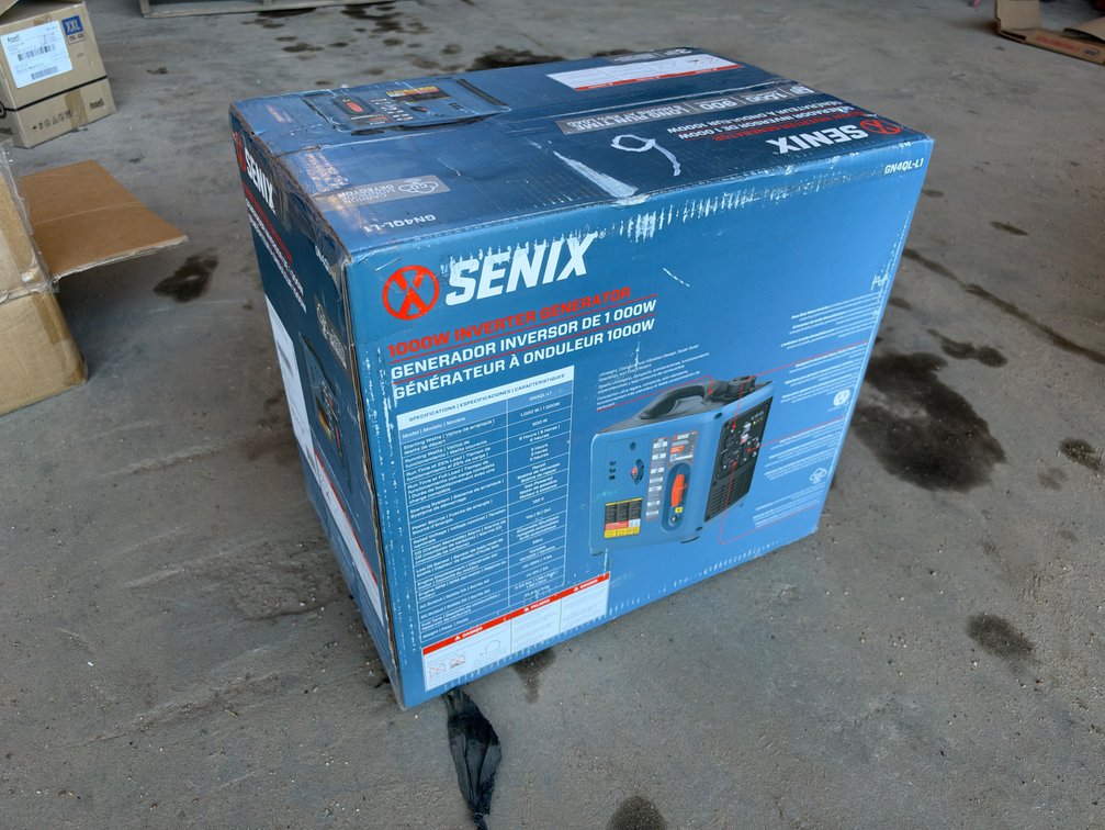 Senix 1,000 Watt Generator, Gas Engine