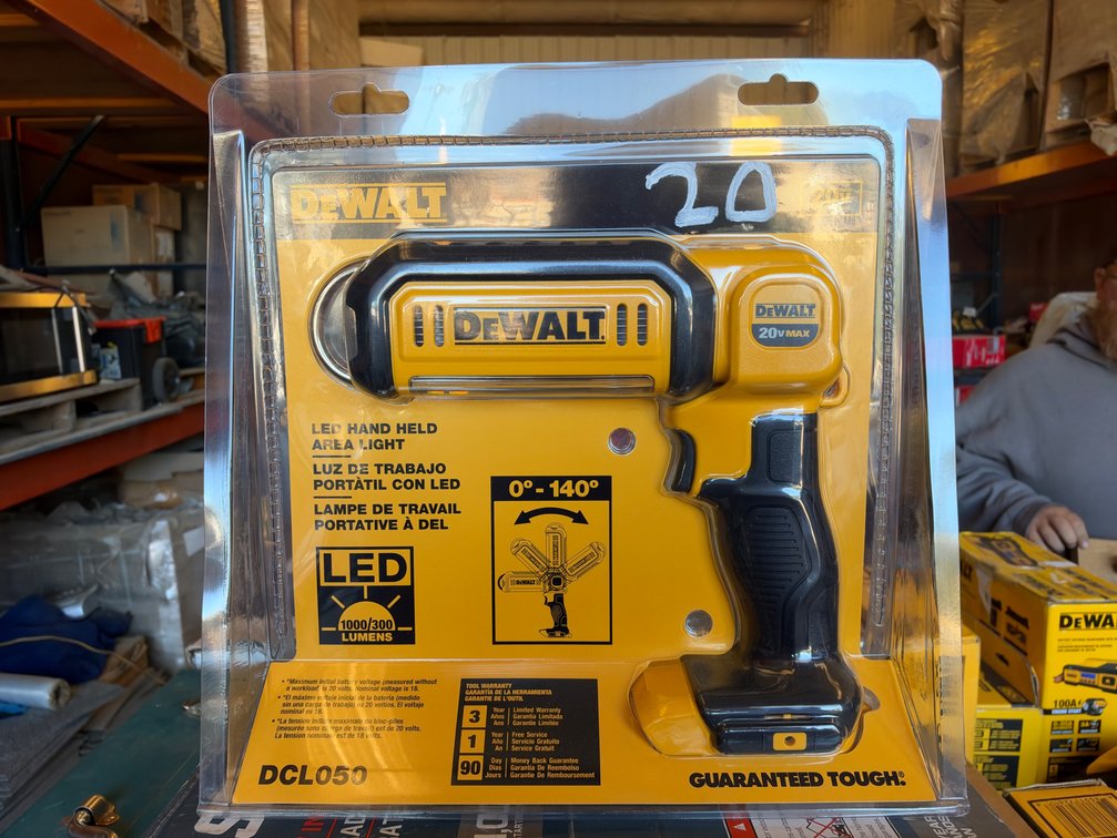Dewalt LED handheld Area Light