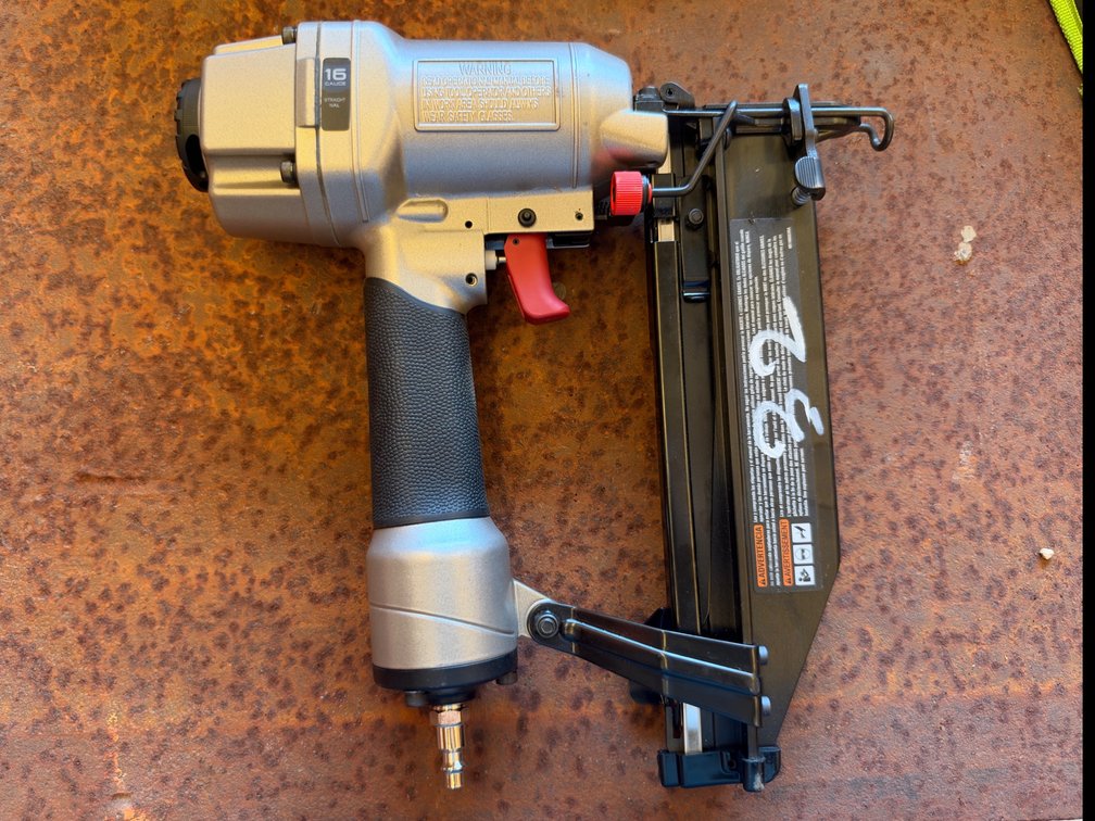 Porter Cable Pneumatic Nail Gun