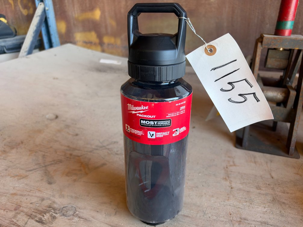 Milwaukee Packout 48OZ Bottle