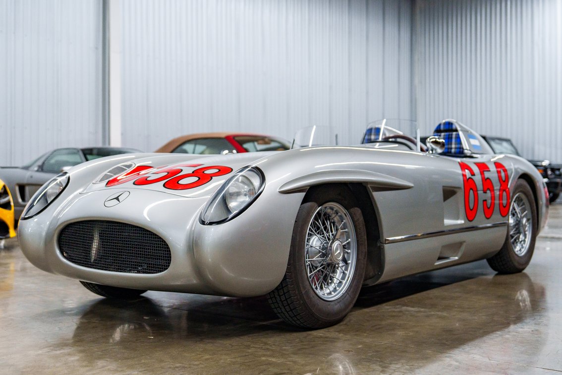 1955 MERCEDES 300SLR RE-CREATION