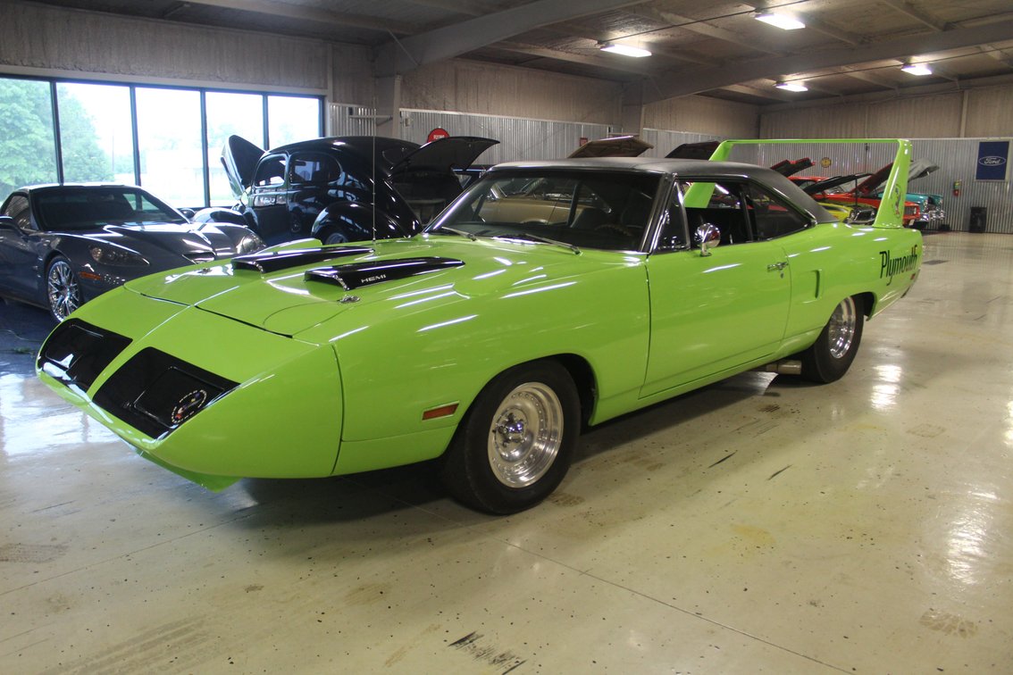 PLYMOUTH SATELLITE SUPERBIRD CLONE