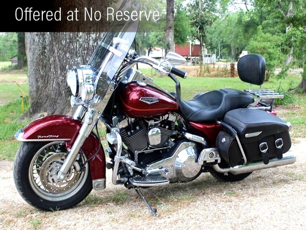 Offered at No Reserve | 2001 HARLEY-DAVIDSON ROAD KING MOTORCYCLE