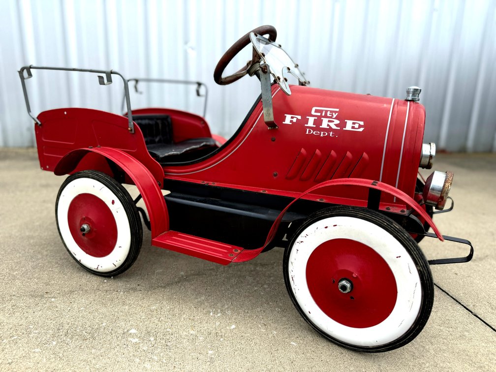 FIRE TRUCK PEDAL CAR