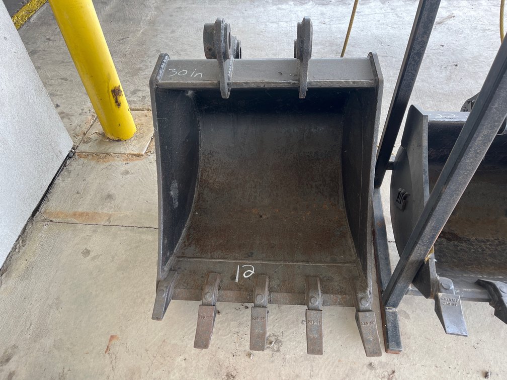 TAG 30 INCH DIGGING BUCKET FOR YANMAR
