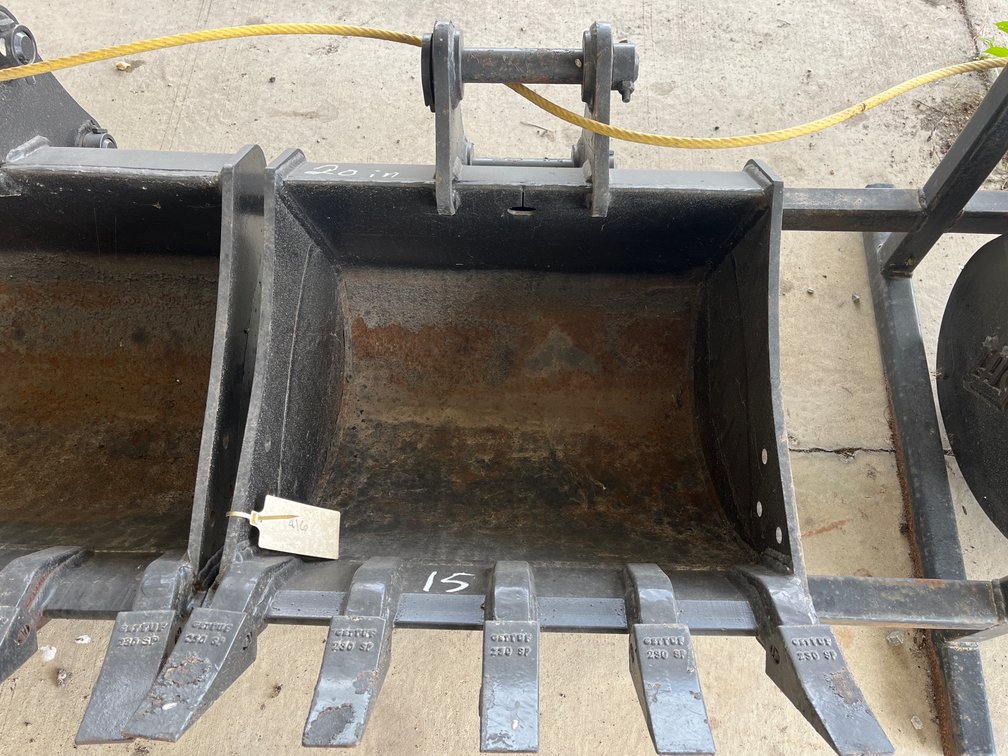 TAG 24 IN DIGGING BUCKET FOR YANMAR
