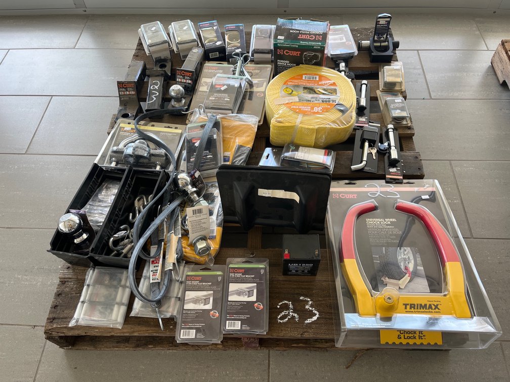 MISC LOT OF ASSORTED ITEMS 