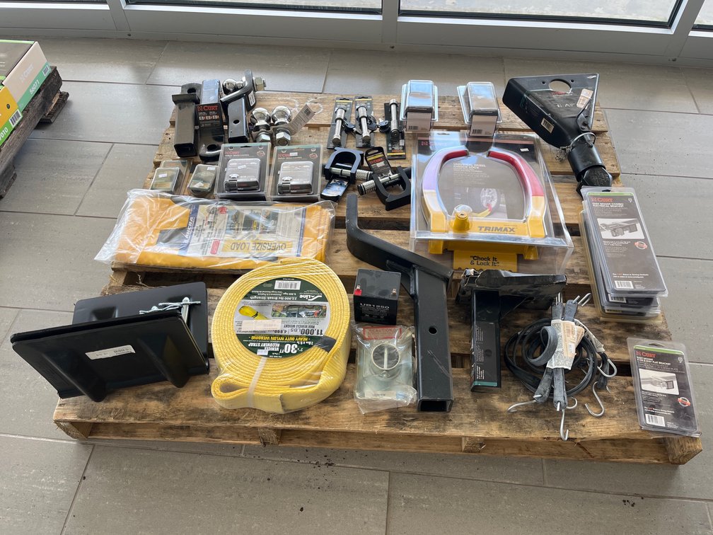 MISC LOT OF ASSORTED ITEMS 