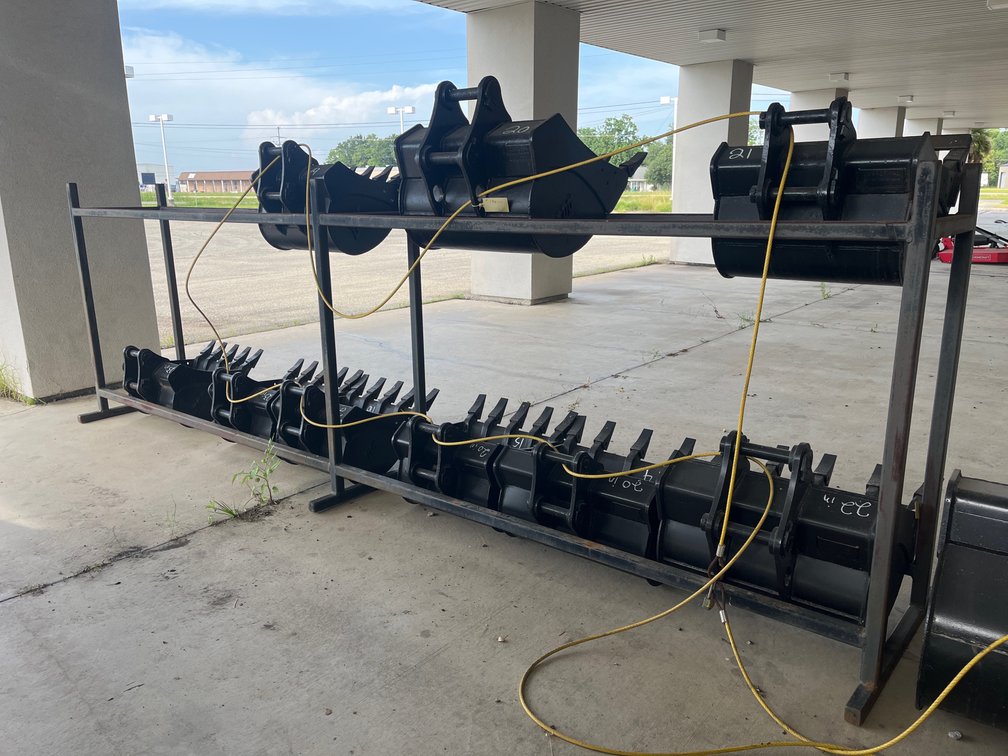 RACK ONLY 16’7 X 5’4 | BUCKETS NOT INCLUDED 