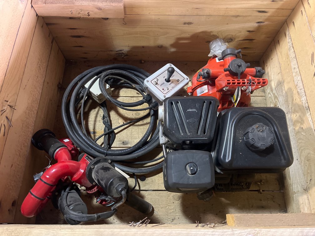 DAVEY 1.50 DC MONITOR APPEARS UNUSED