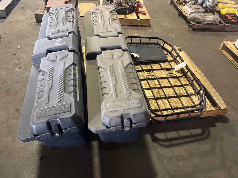 SIDE TOOLS BOXES AND FRONT RACK