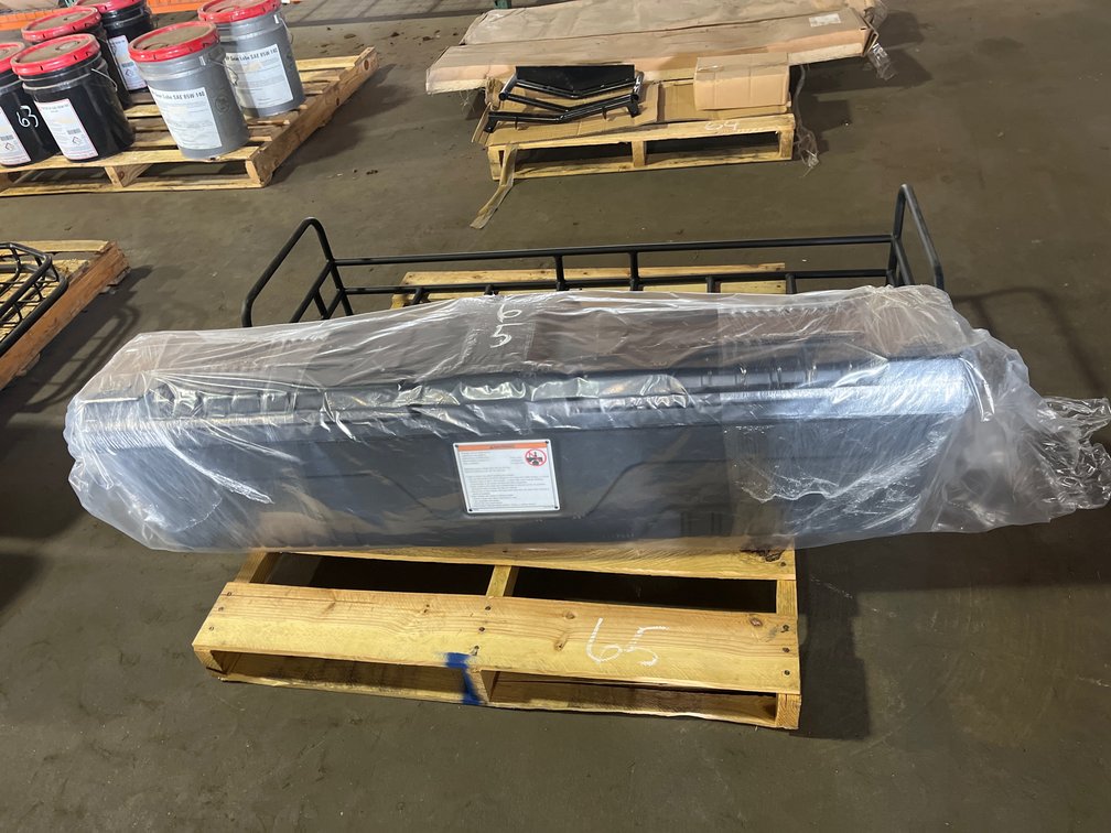 SIDE TOOL BOX AND METAL RACK