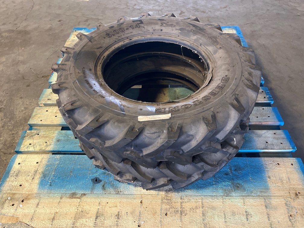 SET OF TIRES FOR YANMAR 