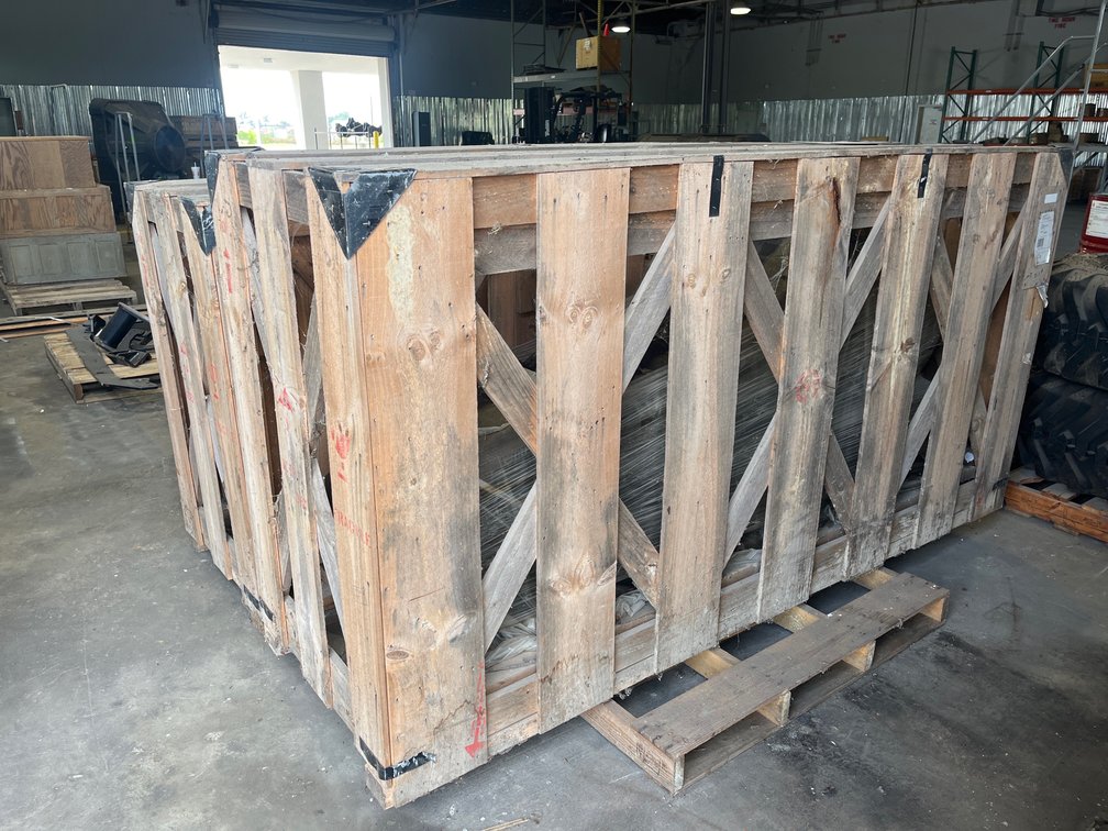 SET OF RUBBER TRACKS IN CRATE APPEARS UNUSED