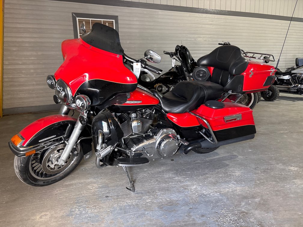 2010 HARLEY ULTRA LIMITED