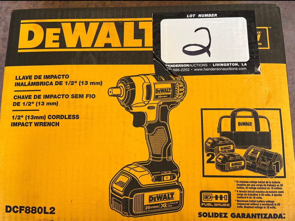 DEWALT 1/2 INCH IMPACT WRENCH