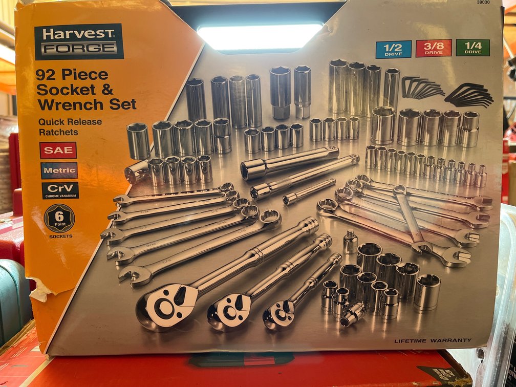 HARVEST FORGE 92 PIECE SOCKET AND WRENCH SET