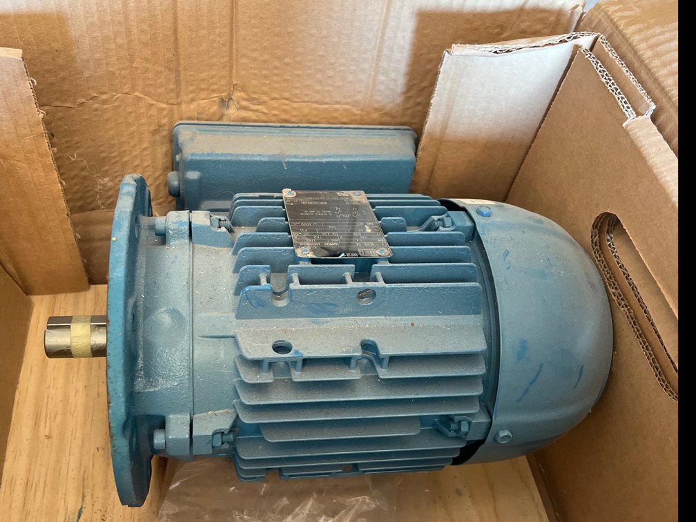 ELETRIC MOTOR
