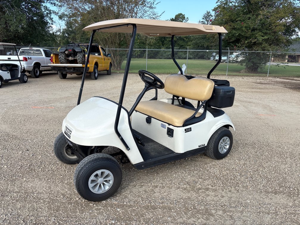 EZ GO GOLF CART  | NOT TITLED