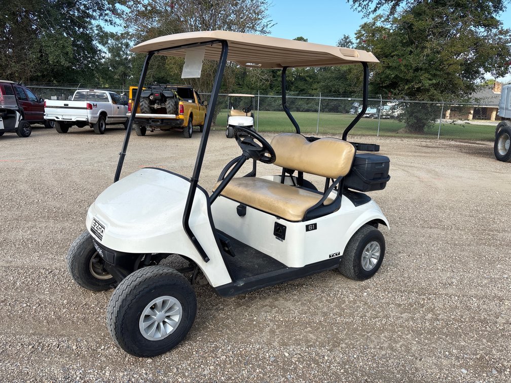 EZ GO GOLF CART  | NOT TITLED