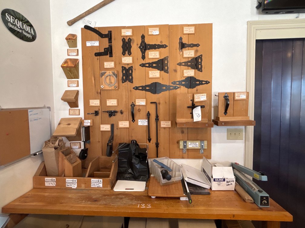 CONTENTS OF WALL AND TABLE