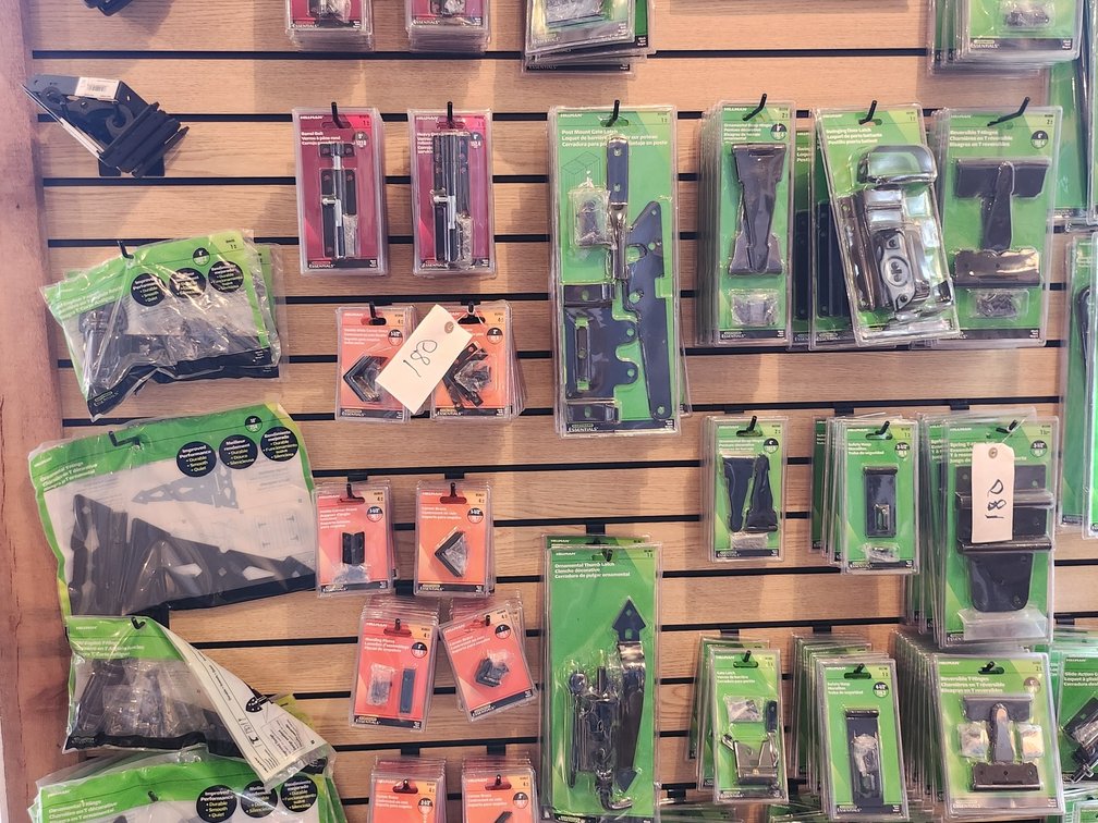 LOT OF HINGES AND GATE LATCHES AND MISCELLANEOUS